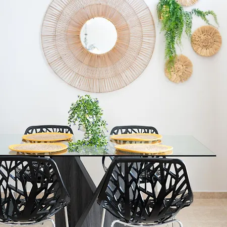 The Mirror House Lägenhet Valsamata