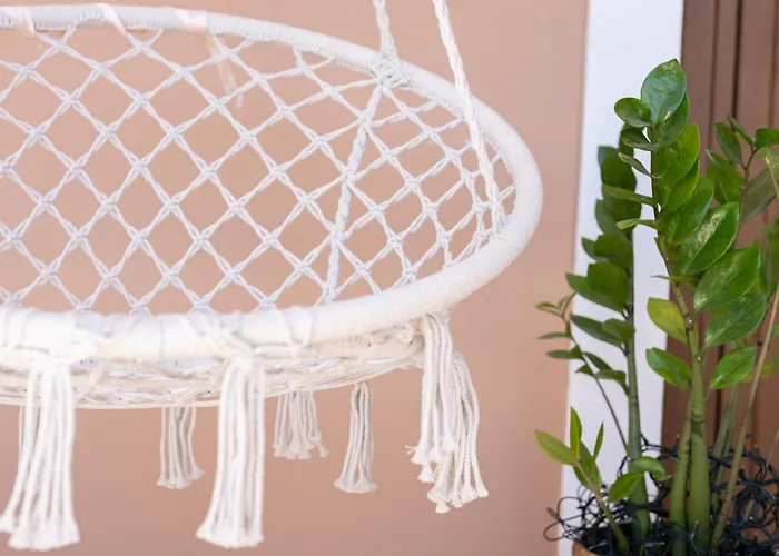 The Mirror House Lägenhet Valsamata